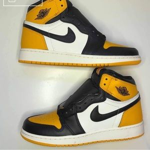 Air Jordan 1 Yellow Toes